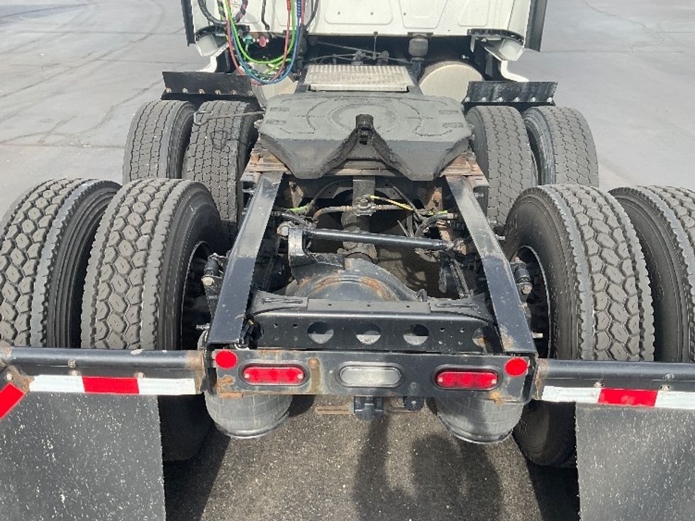Sleeper Tractor-Heavy Duty Tractors-International-2021-LT625-Anaheim-CA-399,910\n\t\tmiles-$ 55,000 - Image 6