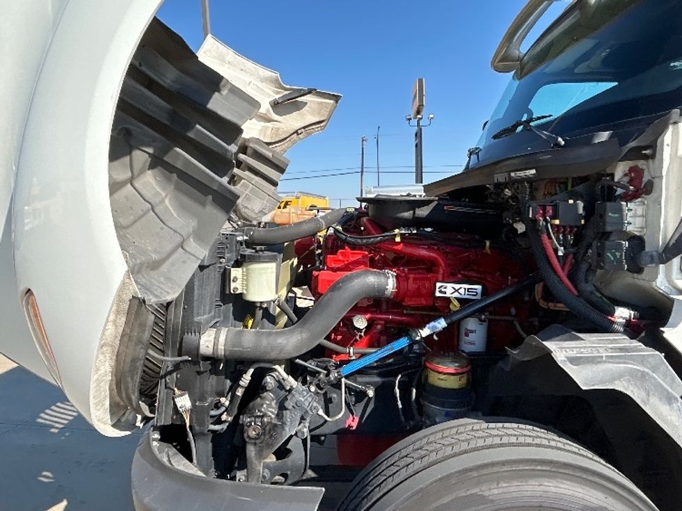 Sleeper Tractor-Heavy Duty Tractors-International-2021-LT625-Arlington-TX-177,140\n\t\tmiles-$ 75,250 - Image 21