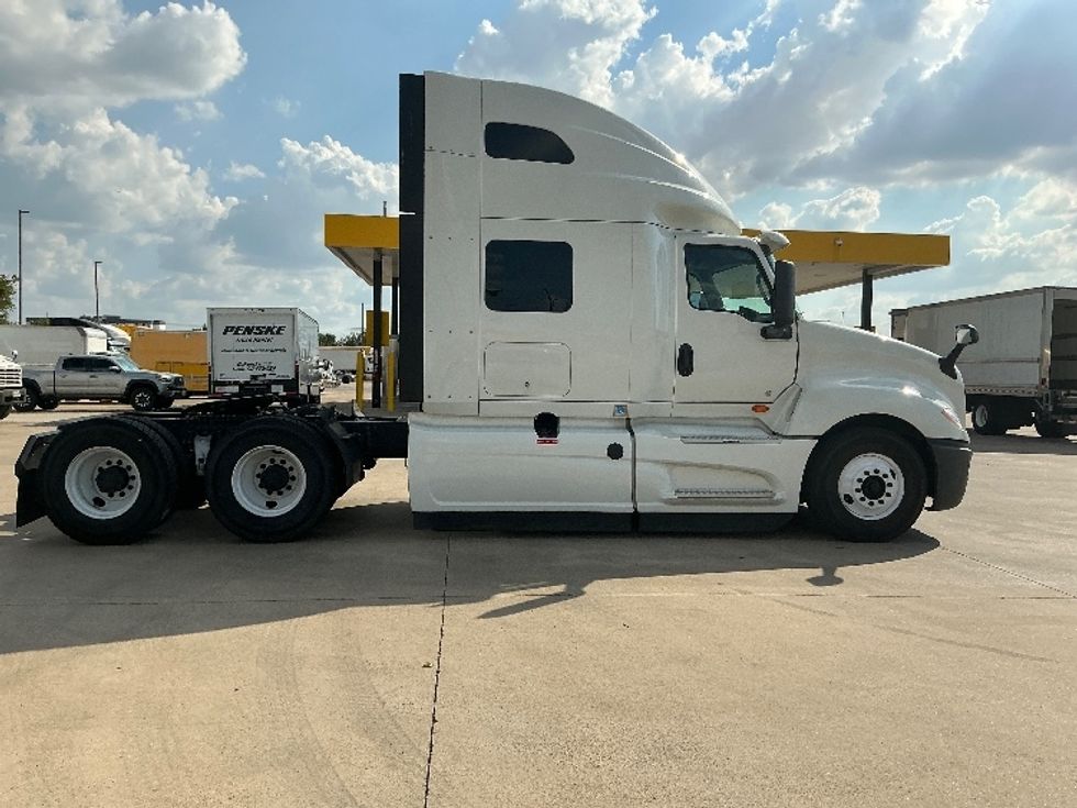 Sleeper Tractor-Heavy Duty Tractors-International-2021-LT625-Arlington-TX-177,140\n\t\tmiles-$ 75,250 - Image 8