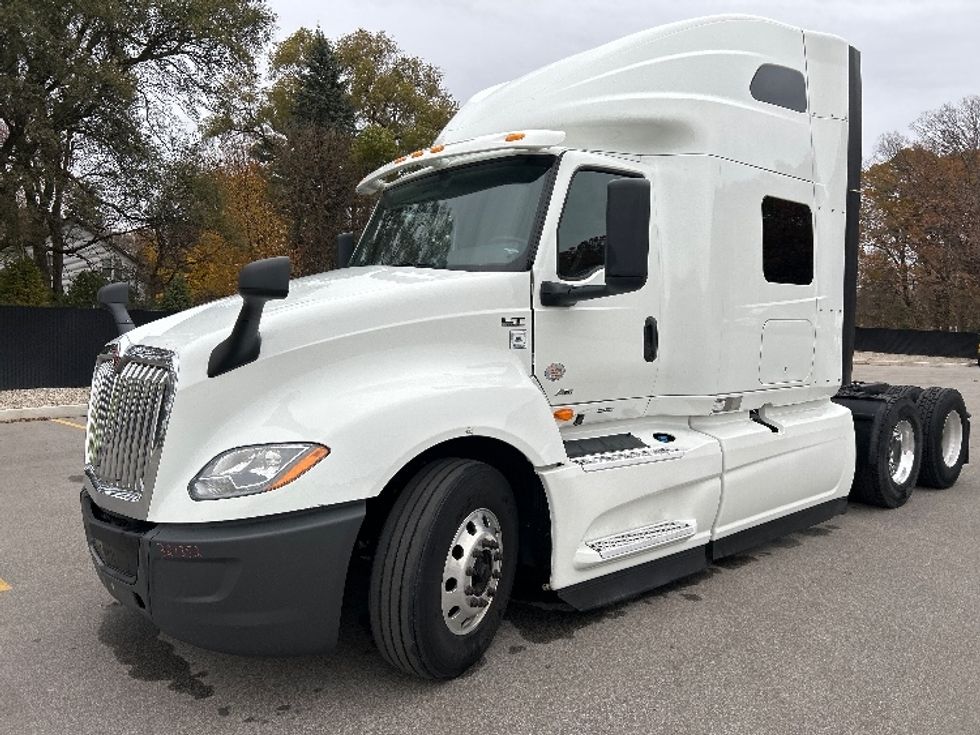 Sleeper Tractor-Heavy Duty Tractors-International-2021-LT625-Byron Center-MI-554,446\n\t\tmiles-$ 27,750 - Image 3