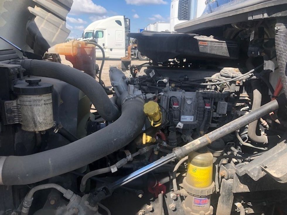 Sleeper Tractor-Heavy Duty Tractors-International-2021-LT625-Chicago (Melrose Park)-IL-374,289\n\t\tmiles-$ 52,750 - Image 10
