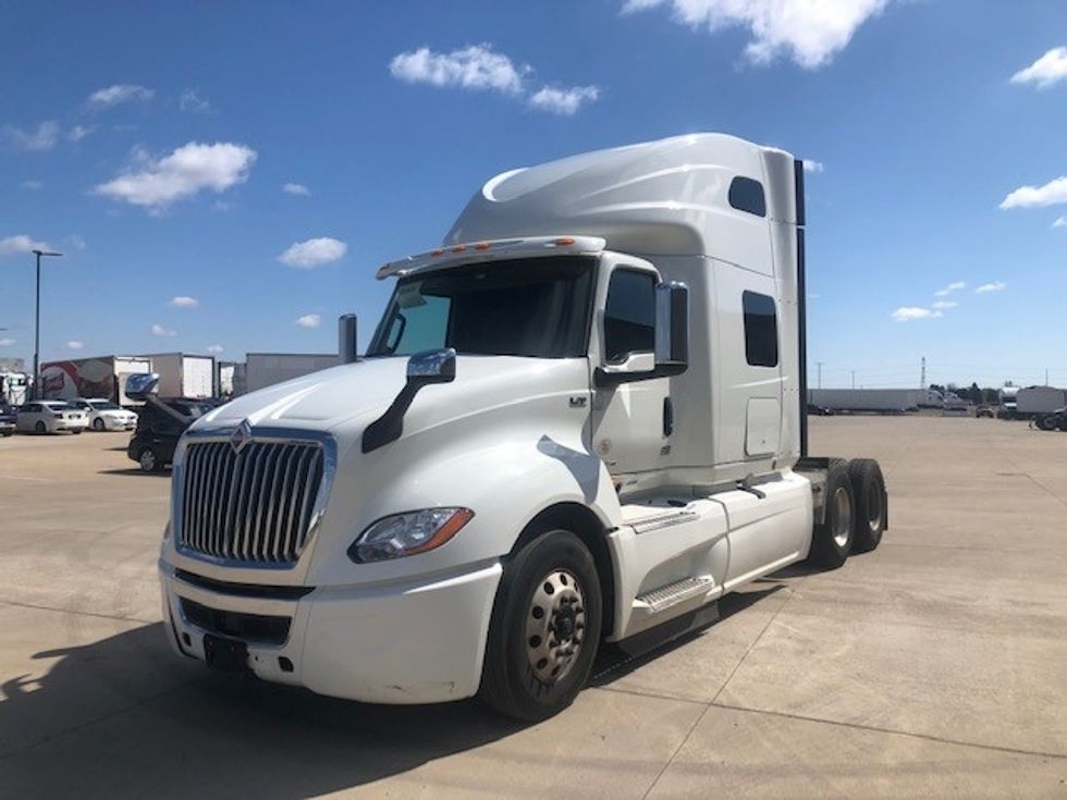 Sleeper Tractor-Heavy Duty Tractors-International-2021-LT625-Chicago (Melrose Park)-IL-374,289\n\t\tmiles-$ 52,750 - Image 2