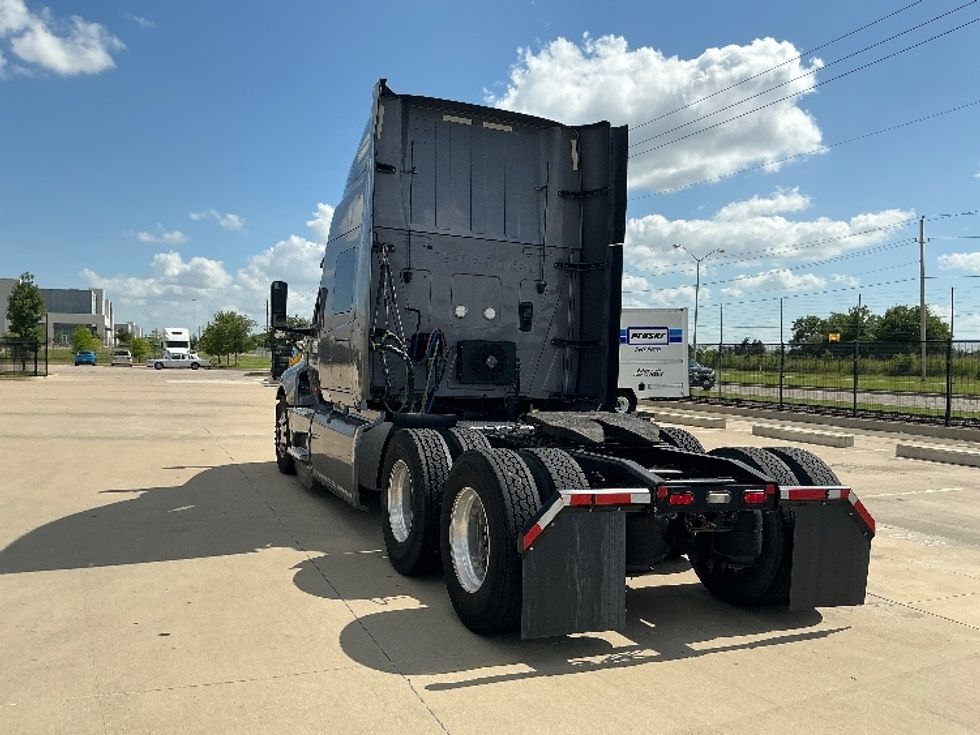 Sleeper Tractor-Heavy Duty Tractors-International-2021-LT625-Clackamas-OR-563,124\n\t\tmiles-$ 42,500 - Image 5