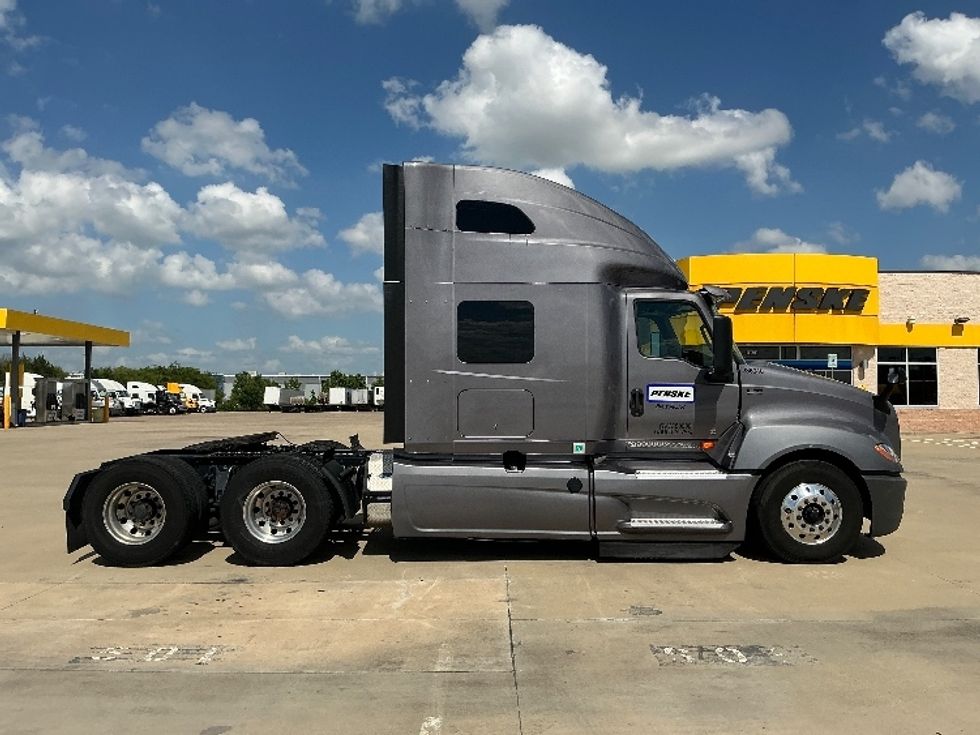 Sleeper Tractor-Heavy Duty Tractors-International-2021-LT625-Clackamas-OR-563,124\n\t\tmiles-$ 42,500 - Image 8