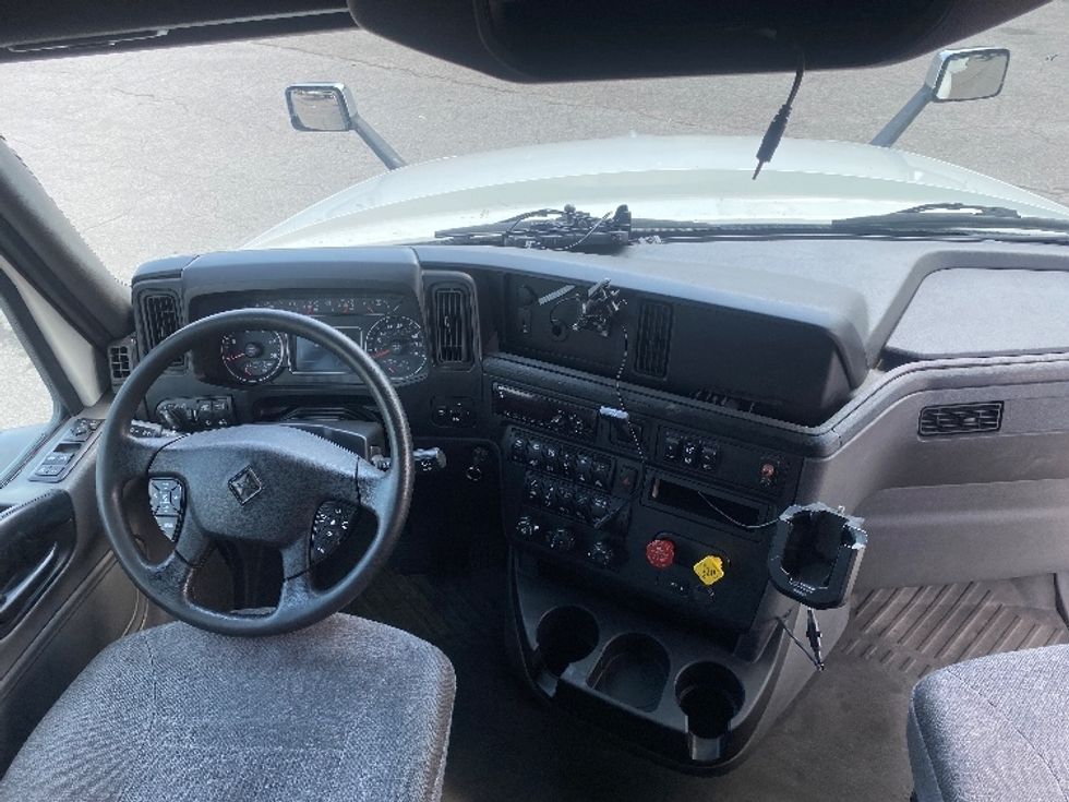 Sleeper Tractor-Heavy Duty Tractors-International-2021-LT625-Conklin-NY-374,016\n\t\tmiles-$ 64,250 - Image 11