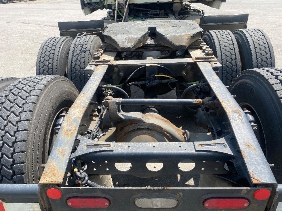 Sleeper Tractor-Heavy Duty Tractors-International-2021-LT625-Conklin-NY-374,016\n\t\tmiles-$ 64,250 - Image 6