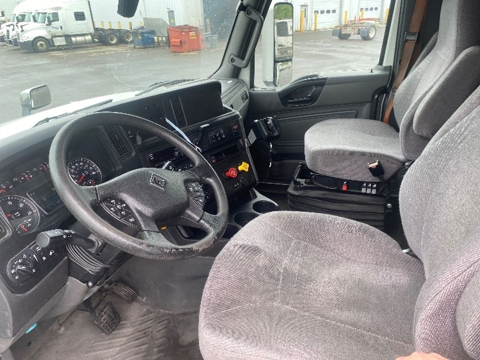 Sleeper Tractor-Heavy Duty Tractors-International-2021-LT625-Conklin-NY-433,997\n\t\tmiles-$ 59,750 - Image 10