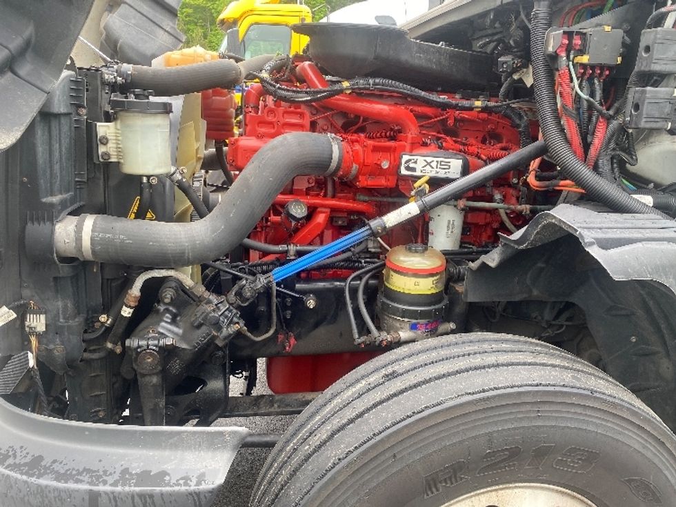 Sleeper Tractor-Heavy Duty Tractors-International-2021-LT625-Conklin-NY-433,997\n\t\tmiles-$ 59,750 - Image 21