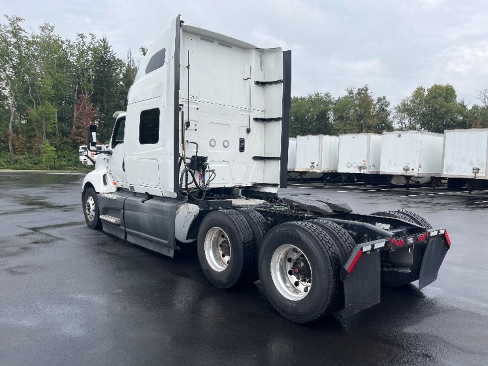 Sleeper Tractor-Heavy Duty Tractors-International-2021-LT625-Cranbury-NJ-495,911\n\t\tmiles-$ 50,000 - Image 5