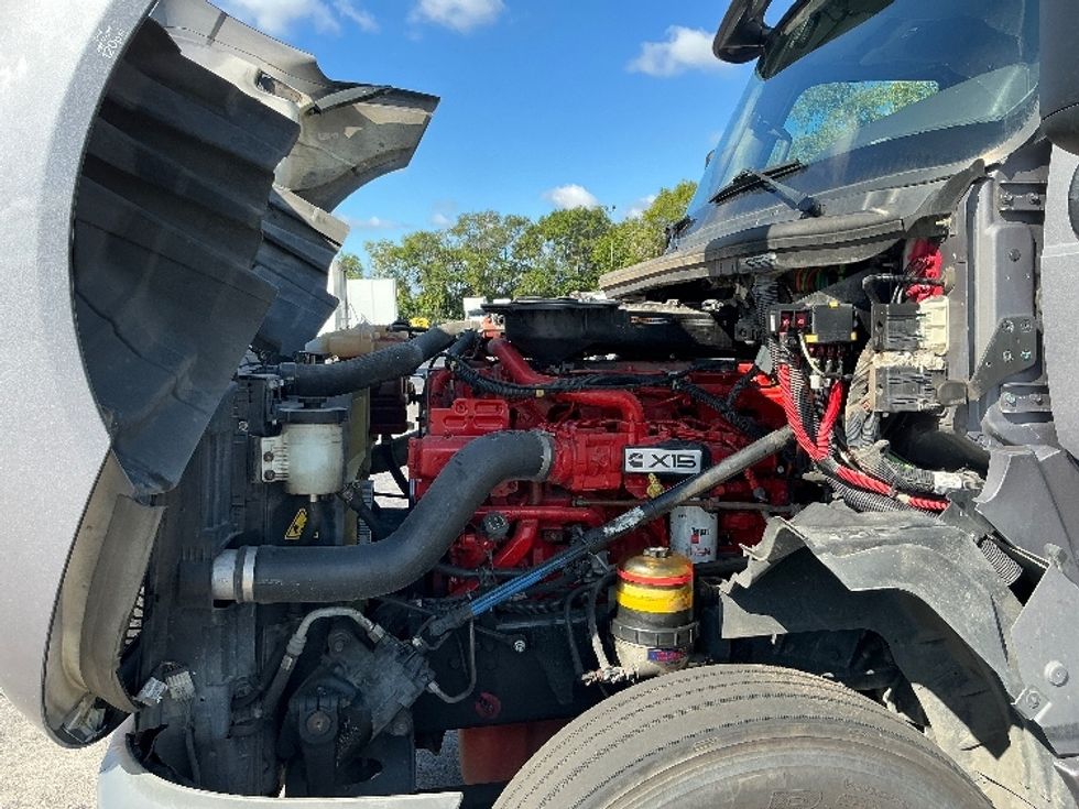 Sleeper Tractor-Heavy Duty Tractors-International-2021-LT625-East Chicago-IN-396,862\n\t\tmiles-$ 58,500 - Image 21