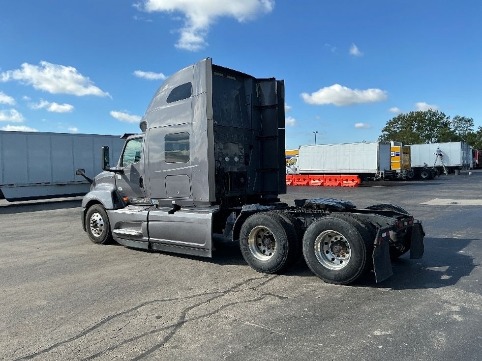 Sleeper Tractor-Heavy Duty Tractors-International-2021-LT625-East Chicago-IN-396,862\n\t\tmiles-$ 58,500 - Image 5