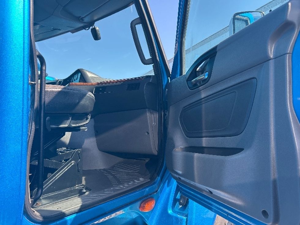 Sleeper Tractor-Heavy Duty Tractors-International-2021-LT625-El Paso-TX-578,944\n\t\tmiles-$ 38,250 - Image 13