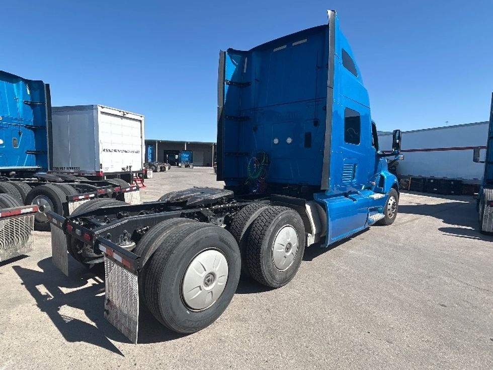 Sleeper Tractor-Heavy Duty Tractors-International-2021-LT625-El Paso-TX-578,944\n\t\tmiles-$ 38,250 - Image 7