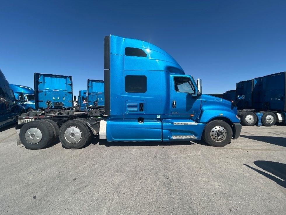 Sleeper Tractor-Heavy Duty Tractors-International-2021-LT625-El Paso-TX-578,944\n\t\tmiles-$ 38,250 - Image 8