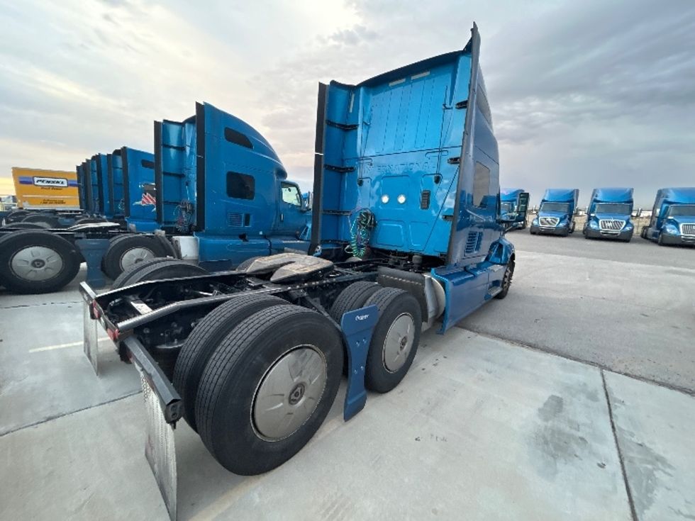 Sleeper Tractor-Heavy Duty Tractors-International-2021-LT625-El Paso-TX-601,905\n\t\tmiles-$ 41,500 - Image 7