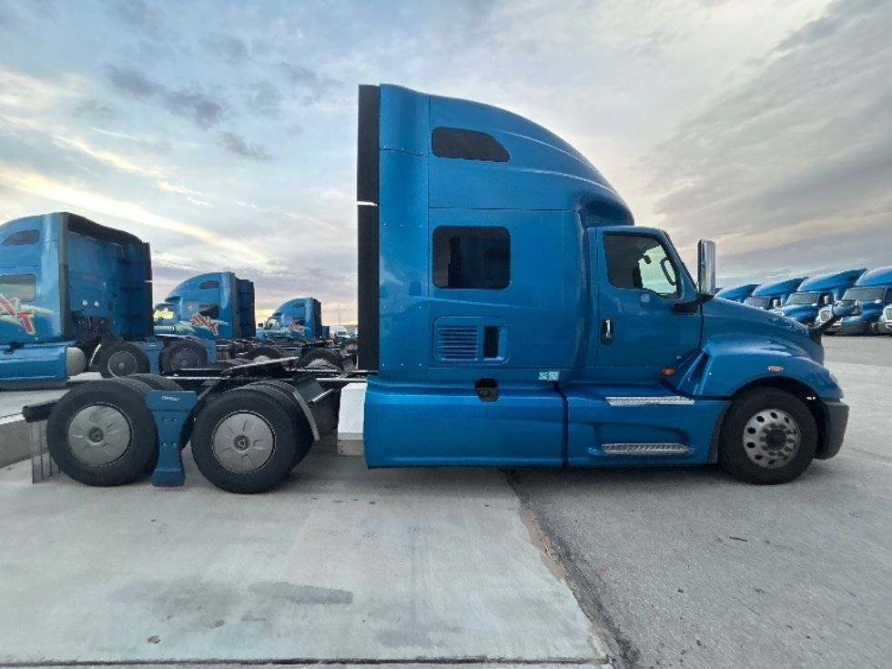 Sleeper Tractor-Heavy Duty Tractors-International-2021-LT625-El Paso-TX-601,905\n\t\tmiles-$ 41,500 - Image 8