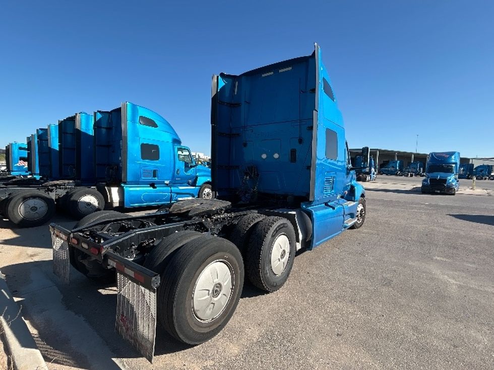 Sleeper Tractor-Heavy Duty Tractors-International-2021-LT625-El Paso-TX-608,749\n\t\tmiles-$ 41,250 - Image 7