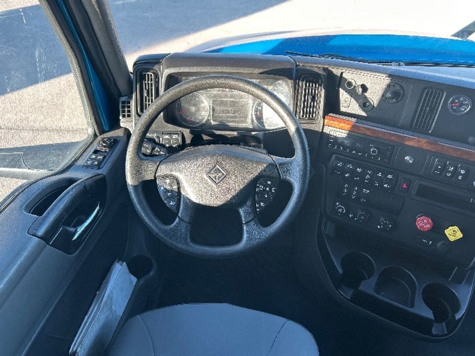 Sleeper Tractor-Heavy Duty Tractors-International-2021-LT625-El Paso-TX-614,442\n\t\tmiles-$ 40,750 - Image 11