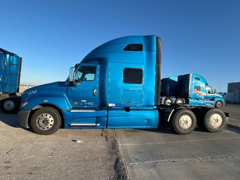 Sleeper Tractor-Heavy Duty Tractors-International-2021-LT625-El Paso-TX-614,442\n\t\tmiles-$ 40,750 - Image 4