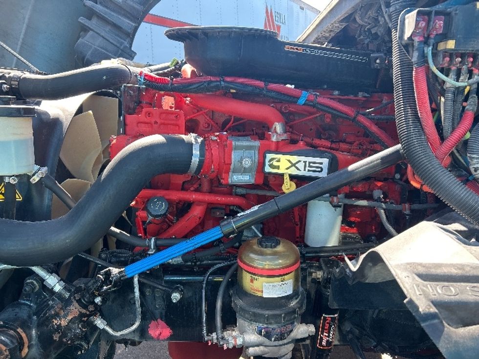 Sleeper Tractor-Heavy Duty Tractors-International-2021-LT625-El Paso-TX-621,007\n\t\tmiles-$ 28,250 - Image 21