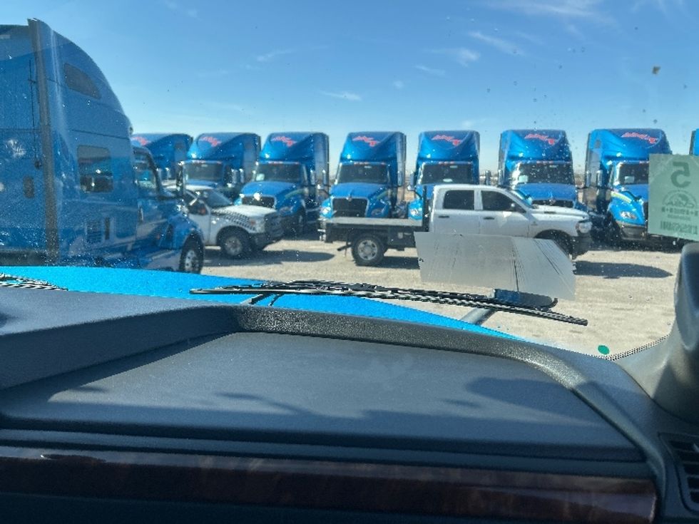 Sleeper Tractor-Heavy Duty Tractors-International-2021-LT625-El Paso-TX-637,359\n\t\tmiles-$ 27,750 - Image 14