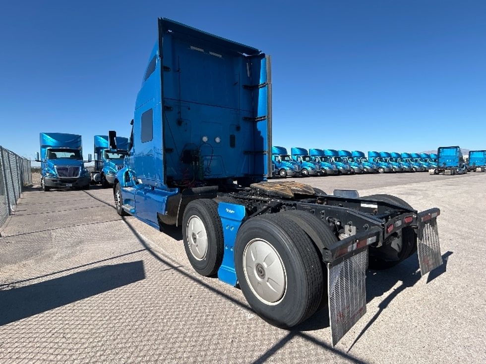 Sleeper Tractor-Heavy Duty Tractors-International-2021-LT625-El Paso-TX-643,367\n\t\tmiles-$ 36,000 - Image 5