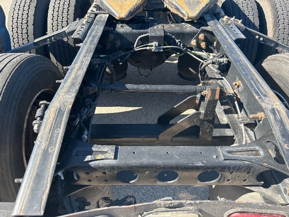 Sleeper Tractor-Heavy Duty Tractors-International-2021-LT625-El Paso-TX-643,367\n\t\tmiles-$ 36,000 - Image 6