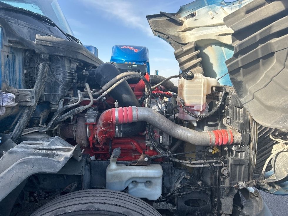 Sleeper Tractor-Heavy Duty Tractors-International-2021-LT625-El Paso-TX-643,505\n\t\tmiles-$ 32,500 - Image 20