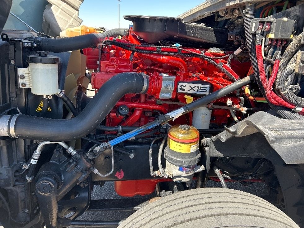 Sleeper Tractor-Heavy Duty Tractors-International-2021-LT625-El Paso-TX-653,490\n\t\tmiles-$ 27,750 - Image 21