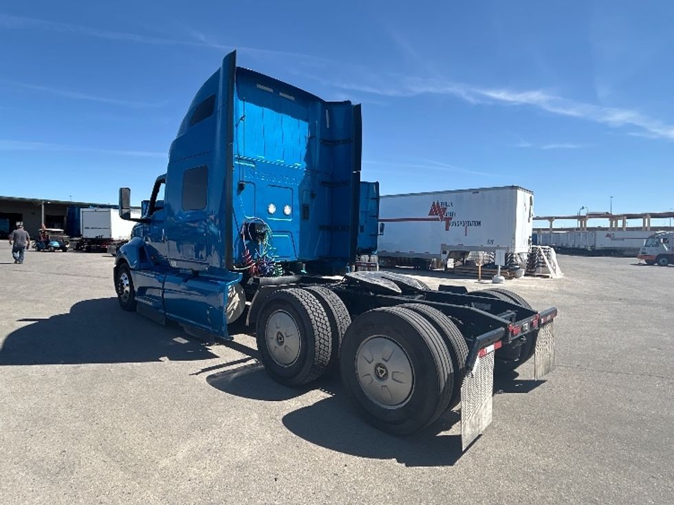 Sleeper Tractor-Heavy Duty Tractors-International-2021-LT625-El Paso-TX-662,378\n\t\tmiles-$ 34,250 - Image 5