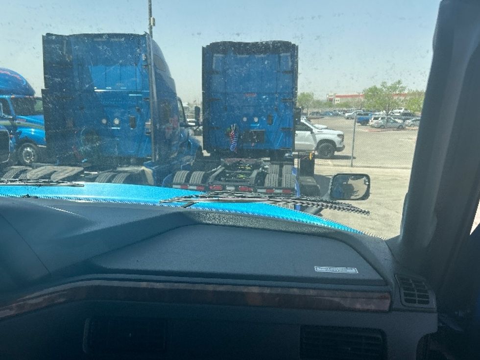 Sleeper Tractor-Heavy Duty Tractors-International-2021-LT625-El Paso-TX-672,807\n\t\tmiles-$ 33,250 - Image 14