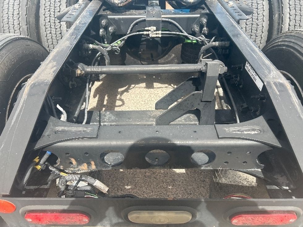 Sleeper Tractor-Heavy Duty Tractors-International-2021-LT625-El Paso-TX-673,908\n\t\tmiles-$ 33,250 - Image 6