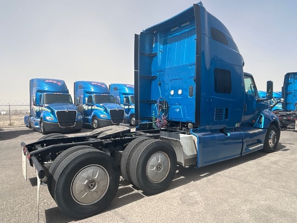 Sleeper Tractor-Heavy Duty Tractors-International-2021-LT625-El Paso-TX-673,908\n\t\tmiles-$ 33,250 - Image 7