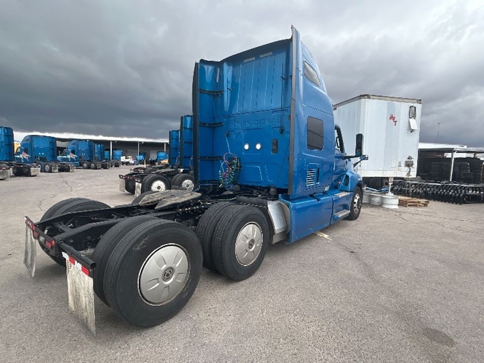 Sleeper Tractor-Heavy Duty Tractors-International-2021-LT625-El Paso-TX-684,720\n\t\tmiles-$ 31,250 - Image 7