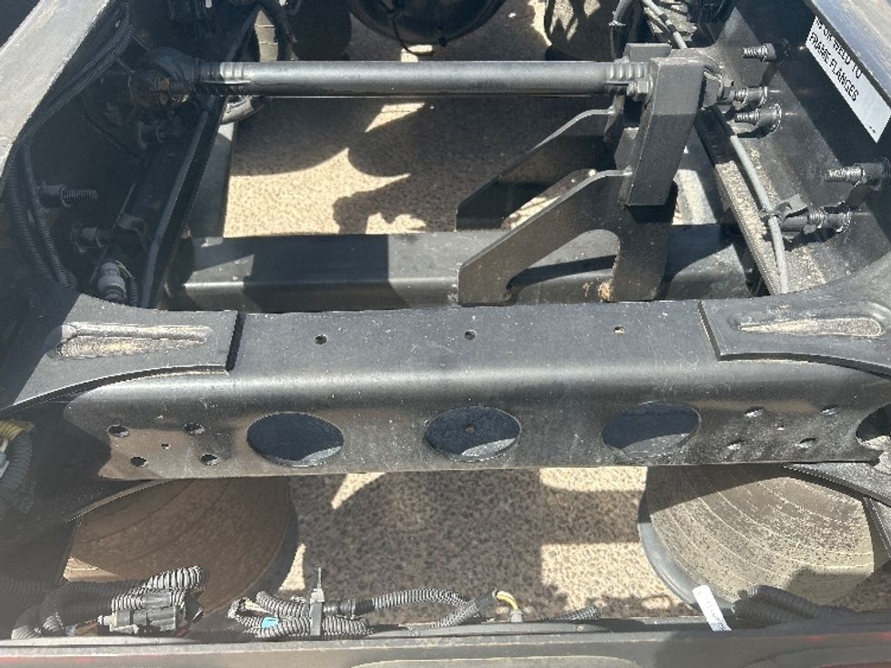 Sleeper Tractor-Heavy Duty Tractors-International-2021-LT625-El Paso-TX-685,676\n\t\tmiles-$ 33,250 - Image 6