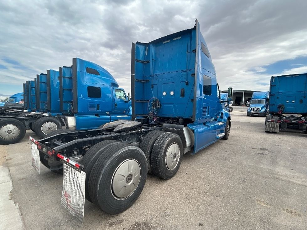 Sleeper Tractor-Heavy Duty Tractors-International-2021-LT625-El Paso-TX-686,587\n\t\tmiles-$ 32,000 - Image 7