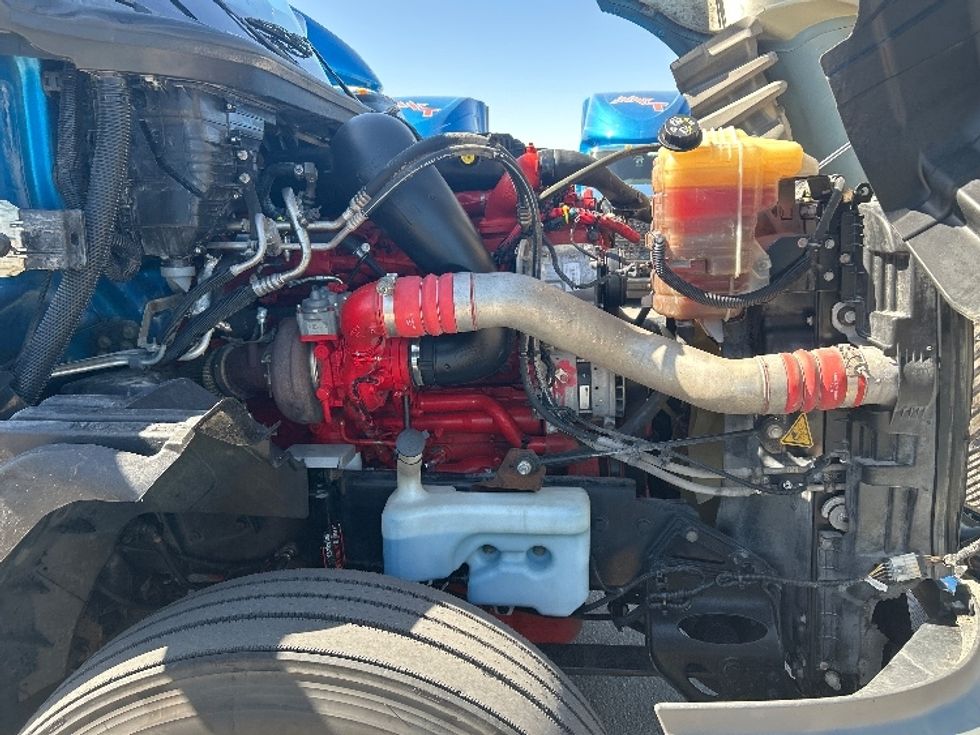 Sleeper Tractor-Heavy Duty Tractors-International-2021-LT625-El Paso-TX-687,129\n\t\tmiles-$ 27,750 - Image 20