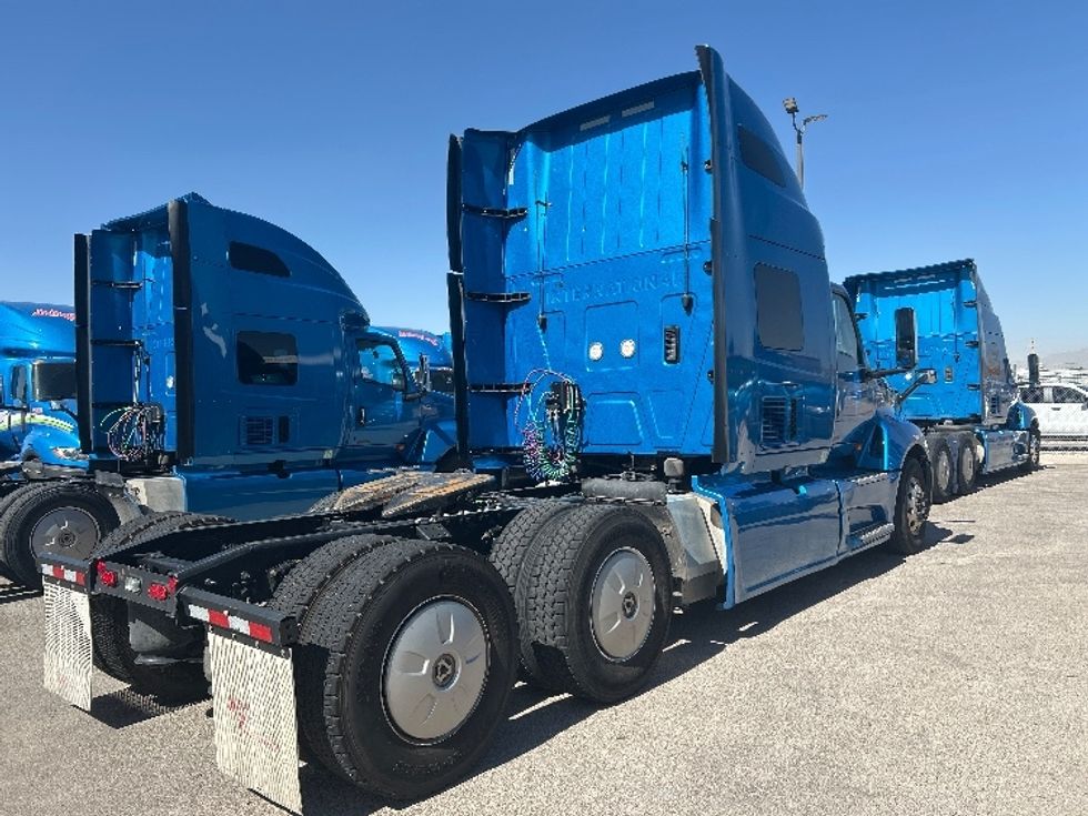 Sleeper Tractor-Heavy Duty Tractors-International-2021-LT625-El Paso-TX-687,129\n\t\tmiles-$ 27,750 - Image 7