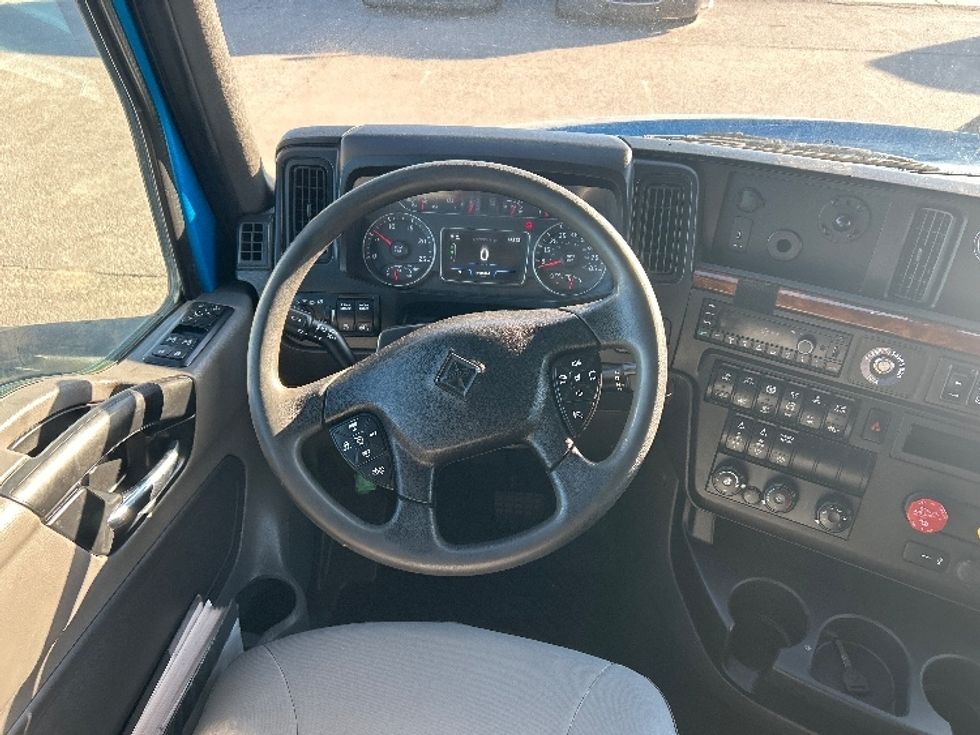 Sleeper Tractor-Heavy Duty Tractors-International-2021-LT625-El Paso-TX-698,324\n\t\tmiles-$ 32,750 - Image 11