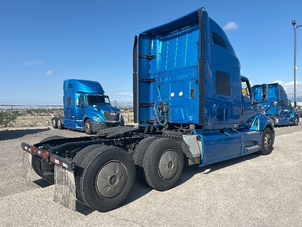 Sleeper Tractor-Heavy Duty Tractors-International-2021-LT625-El Paso-TX-699,836\n\t\tmiles-$ 31,500 - Image 7