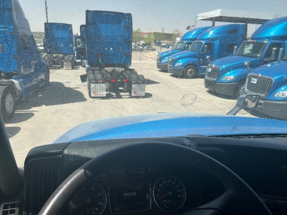 Sleeper Tractor-Heavy Duty Tractors-International-2021-LT625-El Paso-TX-704,843\n\t\tmiles-$ 33,250 - Image 11