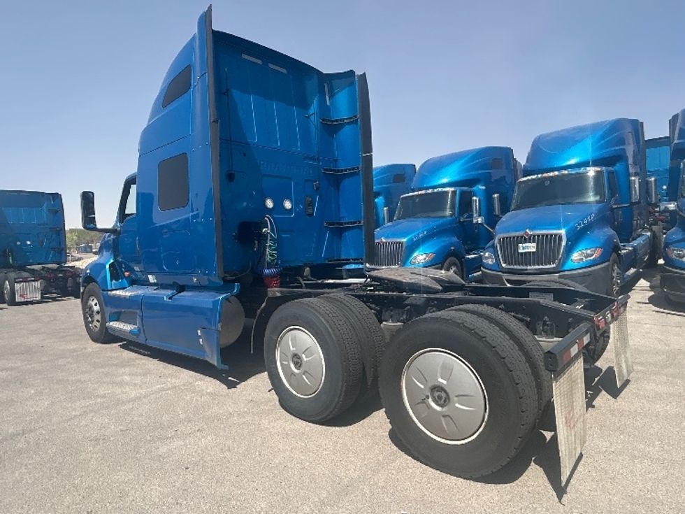 Sleeper Tractor-Heavy Duty Tractors-International-2021-LT625-El Paso-TX-704,843\n\t\tmiles-$ 33,250 - Image 5