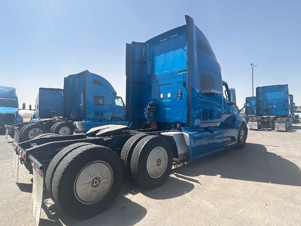 Sleeper Tractor-Heavy Duty Tractors-International-2021-LT625-El Paso-TX-704,843\n\t\tmiles-$ 33,250 - Image 7