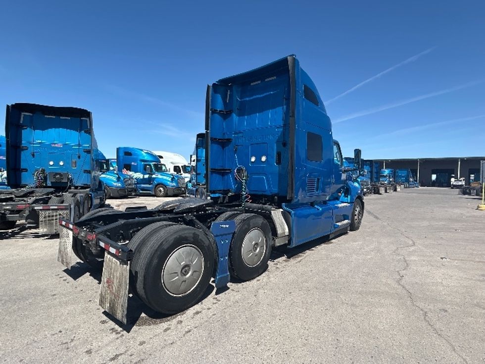 Sleeper Tractor-Heavy Duty Tractors-International-2021-LT625-El Paso-TX-706,960\n\t\tmiles-$ 28,250 - Image 7