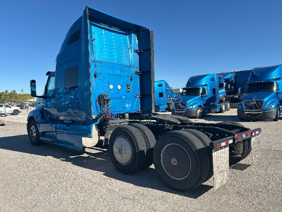 Sleeper Tractor-Heavy Duty Tractors-International-2021-LT625-El Paso-TX-713,215\n\t\tmiles-$ 29,750 - Image 5
