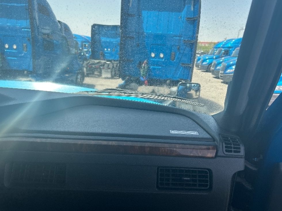 Sleeper Tractor-Heavy Duty Tractors-International-2021-LT625-El Paso-TX-717,116\n\t\tmiles-$ 33,250 - Image 14