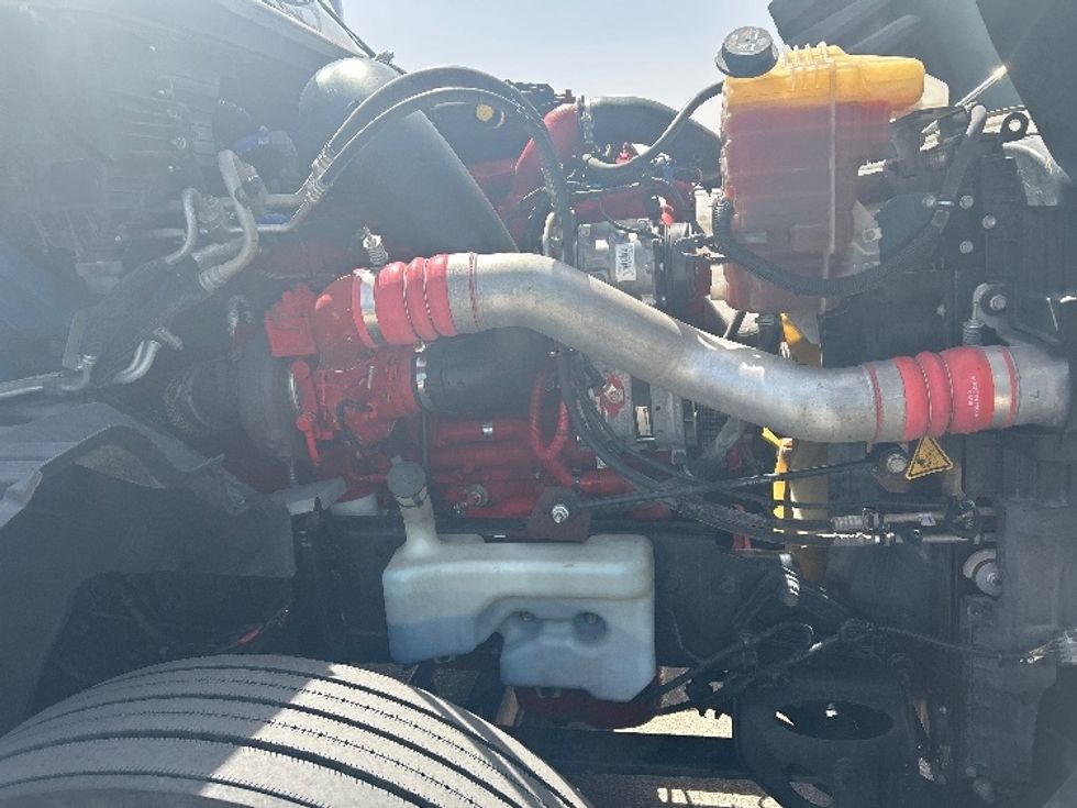 Sleeper Tractor-Heavy Duty Tractors-International-2021-LT625-El Paso-TX-717,116\n\t\tmiles-$ 33,250 - Image 20