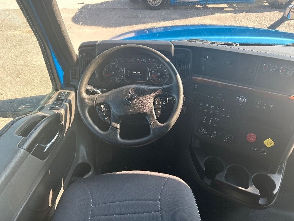 Sleeper Tractor-Heavy Duty Tractors-International-2021-LT625-El Paso-TX-719,265\n\t\tmiles-$ 31,500 - Image 11