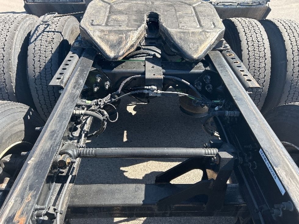 Sleeper Tractor-Heavy Duty Tractors-International-2021-LT625-El Paso-TX-721,593\n\t\tmiles-$ 33,250 - Image 6