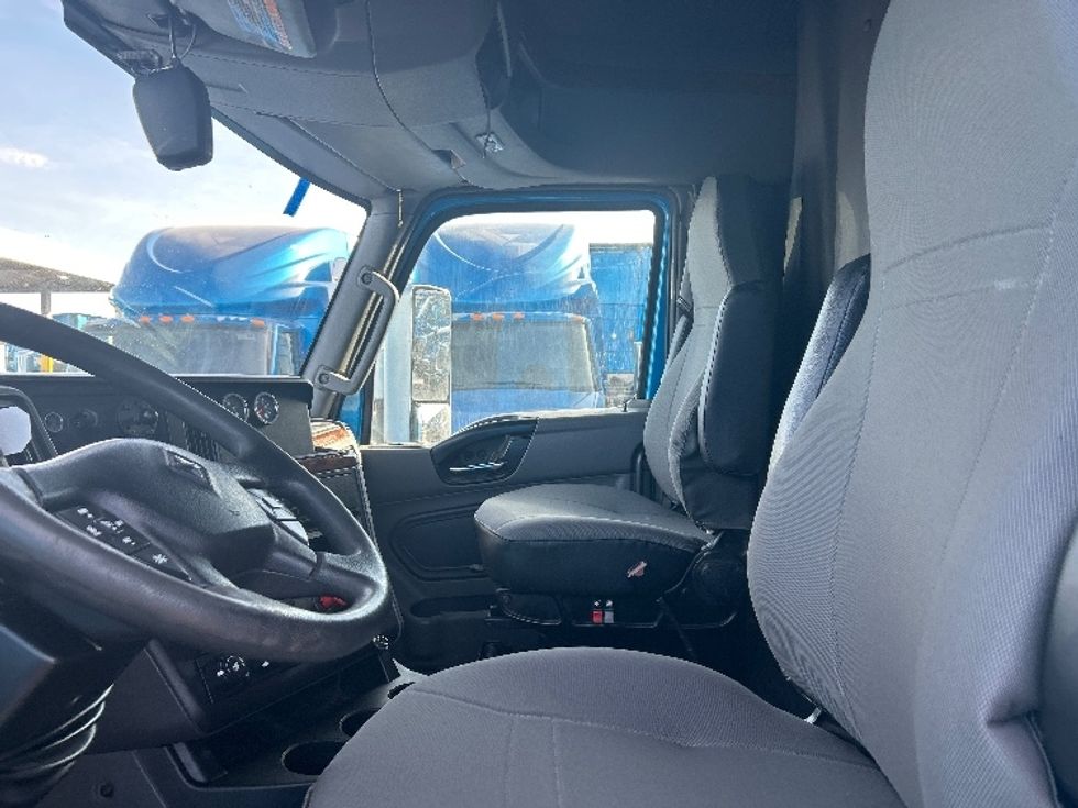 Sleeper Tractor-Heavy Duty Tractors-International-2021-LT625-El Paso-TX-727,158\n\t\tmiles-$ 32,500 - Image 10